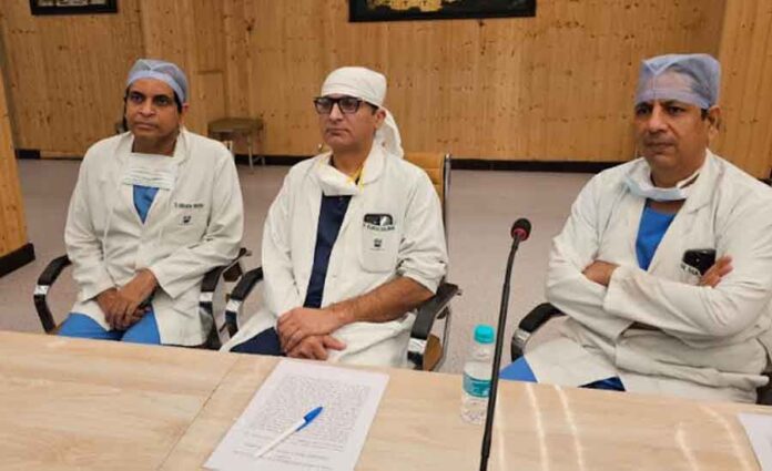 For the first time in Rajasthan, operation of donor liver was done through laparoscopy.