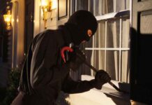 चोरों ने किया सूने मकान पर हाथ साफ Theft in SDM's Sune house