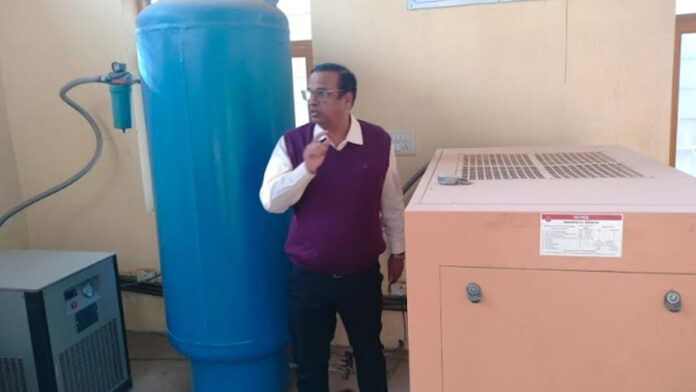 CMHO Dr. Faujdar inspected medical institutions regarding medical arrangements.