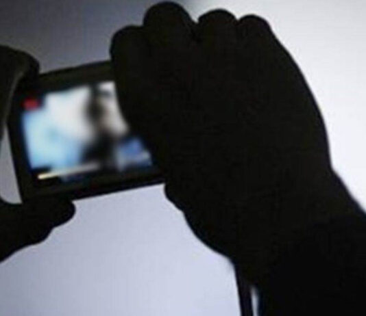 एआई से बनाया फर्जी वीडियो वायरल: न्यूज़ चैनल की छवि धूमिल करने का प्रयास