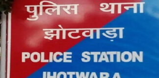 सहपाठी और उसके साथी ने 10वीं के छात्र को धमकाकर करवाई घर में चोरी