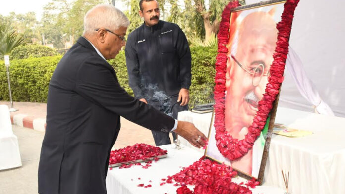 Tributes paid to Father of the Nation Mahatma Gandhi at Police Headquarters on his death anniversary ​