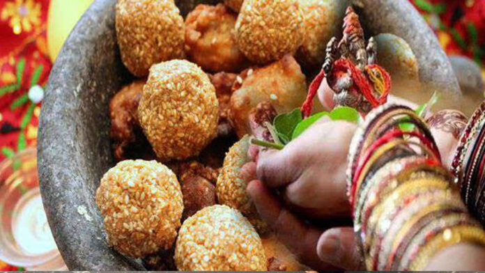 Tilkuta Chauth today: Women kept fast and prayed to Chauth Mata for the family.