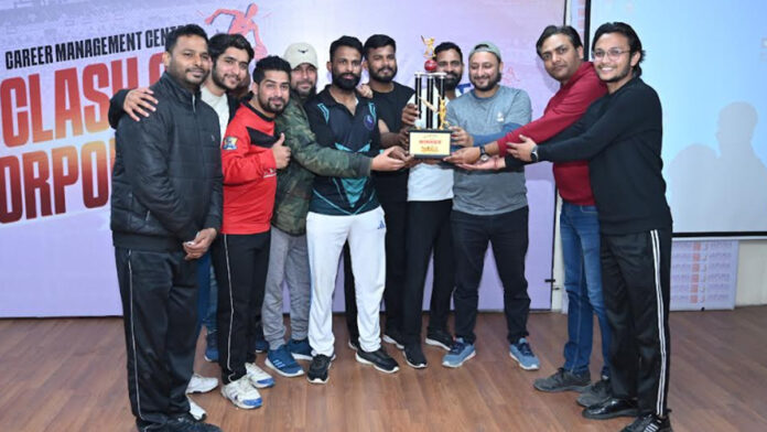 Clash of Corporates organized in Jaipuria