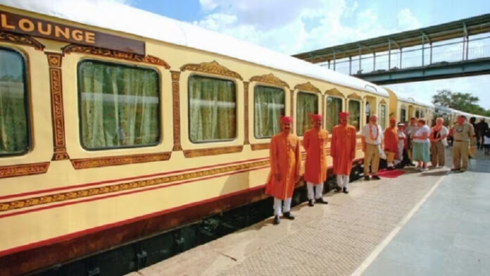 Palace on Wheels Palace on Wheels