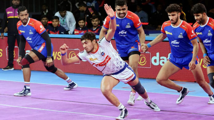 Shivam and Vinay hit brilliant super-10