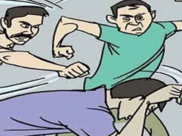 बाइक खड़ी करने को लेकर दड़ा मार्केट में मारपीट