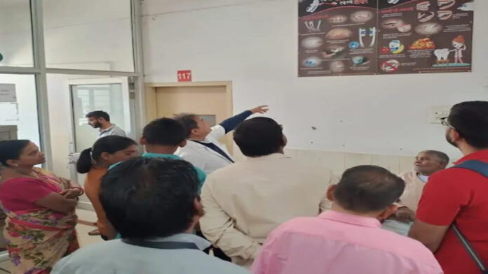 World Oral Health Day: Importance of oral health told to the general public at medical institutions