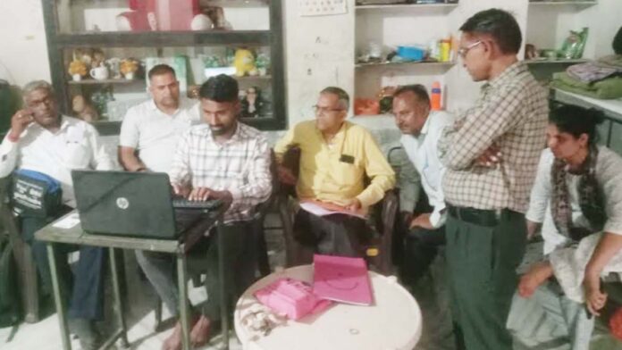 ACB raids the residences of bank managing director and others