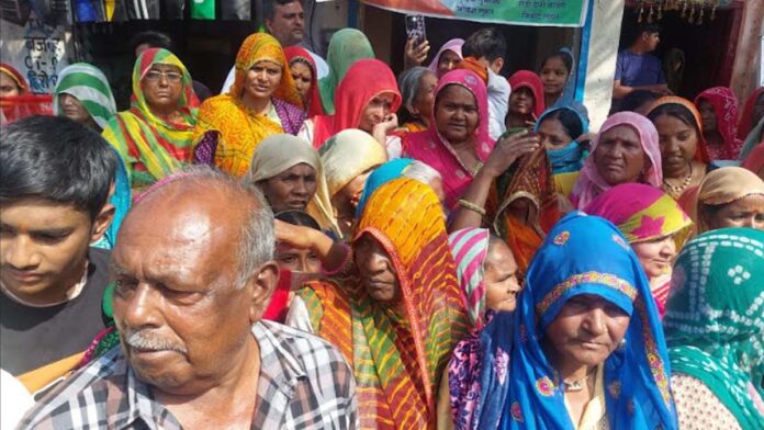 Bharat Jodo Mission Society's campaign became a headache for both the parties.