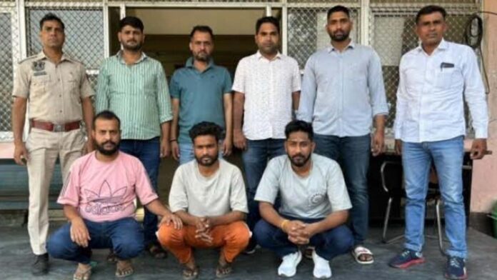 CST arrested three accused with rewards
