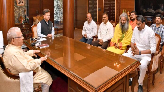 A memorandum was given to the Governor demanding provision in the budget for cow conservation