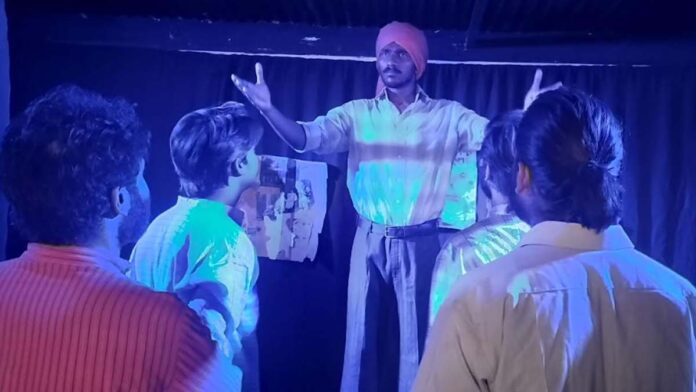 Drama Kakori - The Train Action on Net Theater