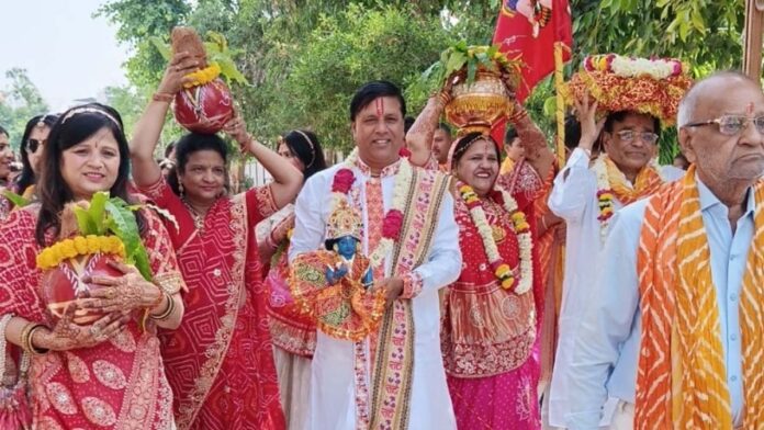 Inauguration of Shrimad Bhagwat Katha with Kalshayatra