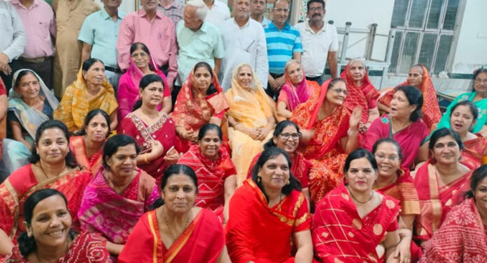Shri Shantinath Digambar Jain Mahila Mandal Surya Nagar was formed
