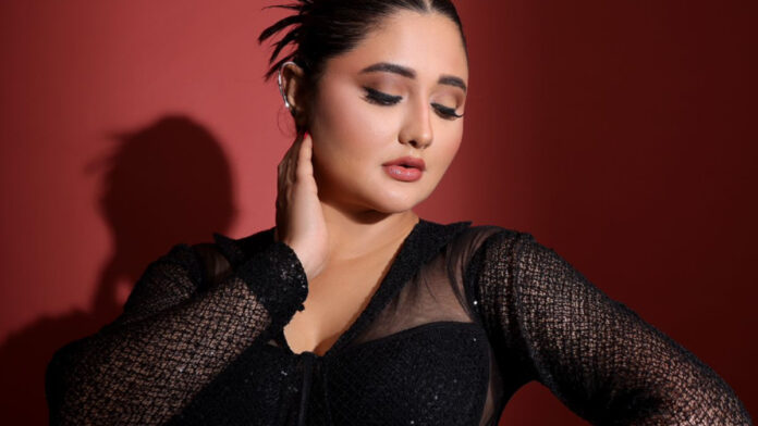Rashmi Desai ruled the screen by playing a challenging role