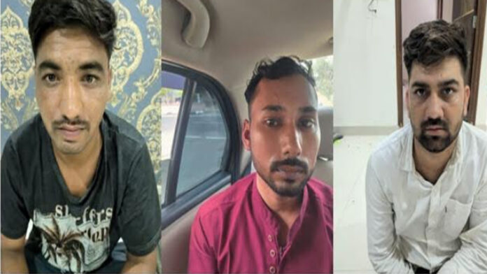 Three drug smugglers were caught by the police
