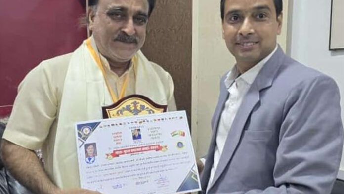 Social worker Rajan Sardar honored