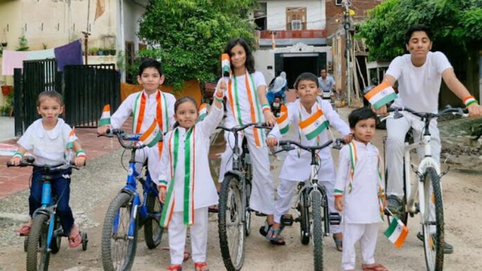 tricolor bicycle rally