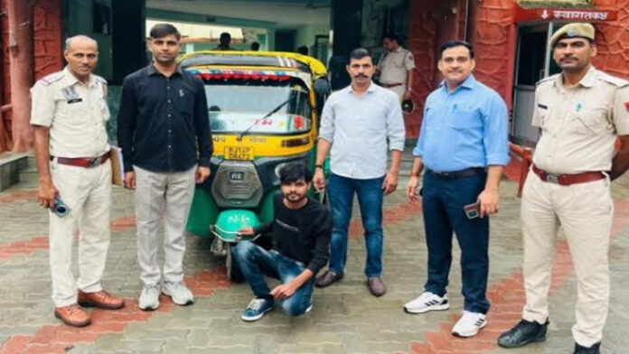 Auto driver arrested, girl jumped from moving auto after being molested