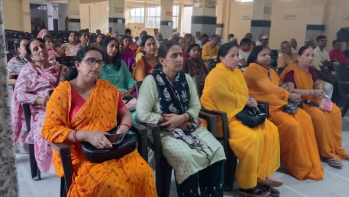 Seminar organized regarding preparations for 108 Kundiya Gayatri Maha Yagya in Kalwad