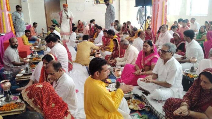 108 Parthiv Mahamrityunjaya Rudrabhishek Parthiv Shivlinga Puja