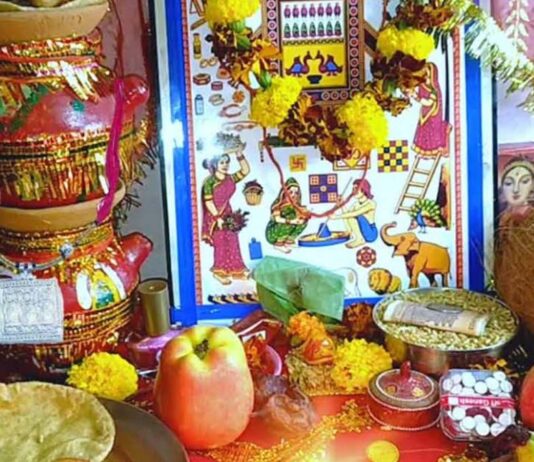 नवमी पूजा पर मंदिरों में उमड़ी भीड़: श्रद्धालुओं ने खुशहाली-शांति की कामना Ahoi Ashtami fast will be observed tomorrow in five auspicious yogas