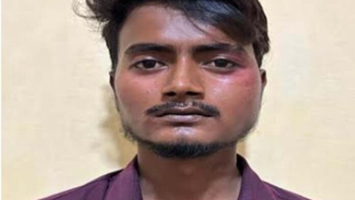 One accused arrested with illegal weapon, country-made pistol and cartridges