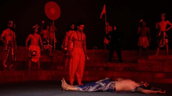 Truth triumphed over falsehood, Ravan gave up his life after paying obeisance to Ram