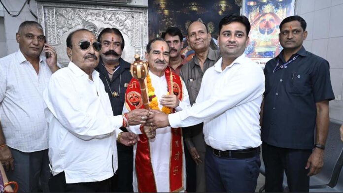 BJP State President Madan Rathore performed Puja at Salasar Balaji Dham