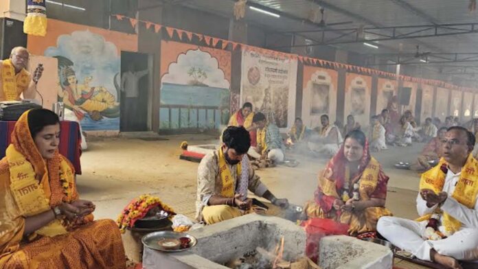 Grand event of 51 Kundiya Gau Yagna organized on Gopasthami at Hingonia Gaushala