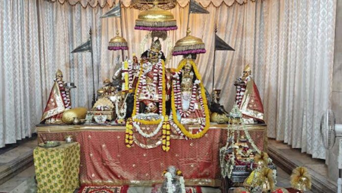 Raas Purnima today in Govind Devji temple