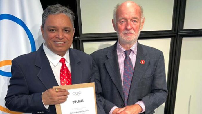 Dr. Ashish Sharma got International Diploma in Sports Medicine