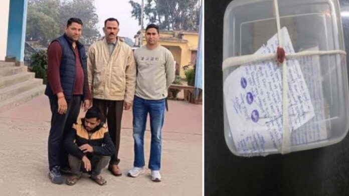 Police arrested the servant who stole cash from the house