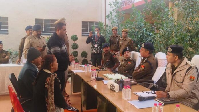Jaipur Police Commissioner gave relief to the complainants by conducting public hearing in Amer police station