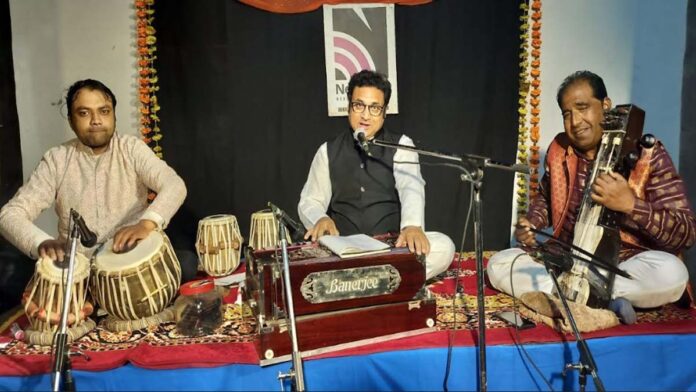Ghazal Sanjh on Nettheatre: People of your city will punish me for meeting you