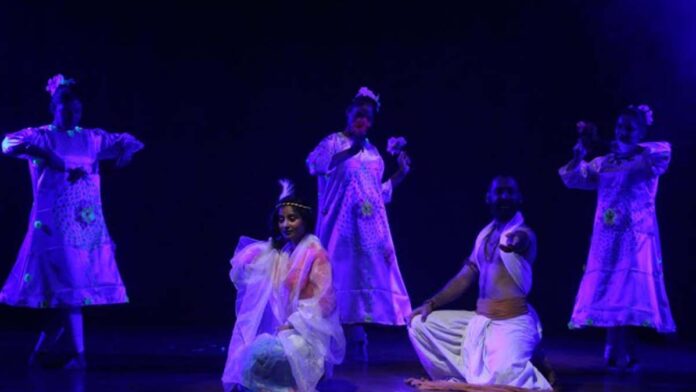 The love story of Arjun and Chitrangada came alive on the stage of Rajarangam The love story of Arjun and Chitrangada came alive on the stage of Rajarangam