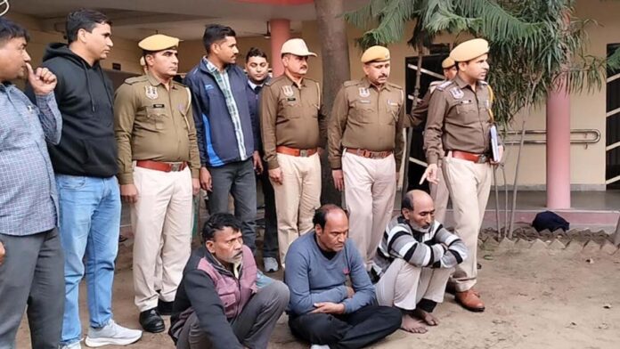 Five accused of robbery and murder of a woman arrested by police