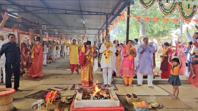Nine Kundiya Gayatri Maha Yagya completed in Govind Dev Ji Temple