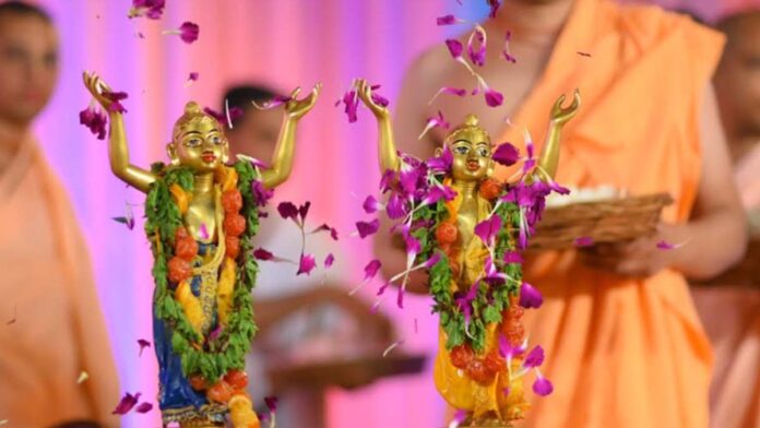 Nityananda Prabhu's appearance festival was celebrated in Govind Devji temple
