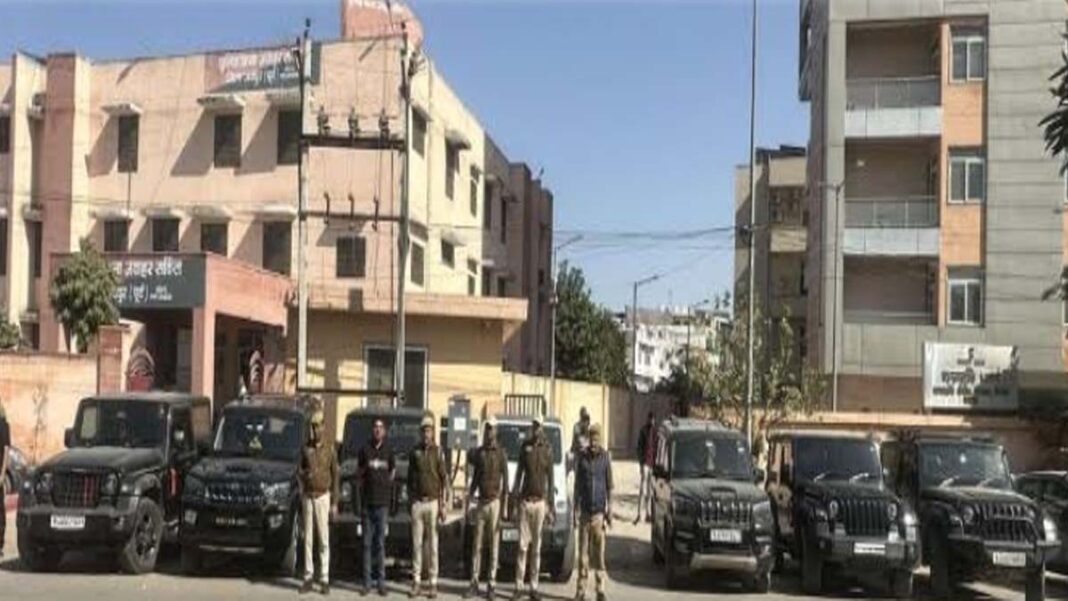 6 Thars, 2 Scorpios and 4 modified bikes with black films were seized