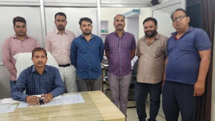 Senior Assistant of Deputy Registrar's Office arrested taking bribe