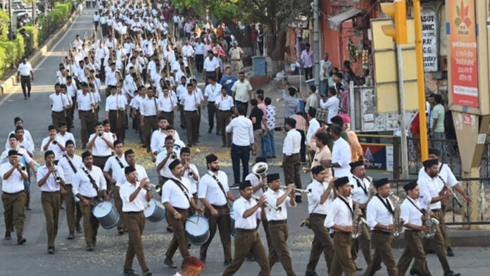 A huge procession of the Sangh was taken out on the occasion of Chaitra Shukla Pratipada festival