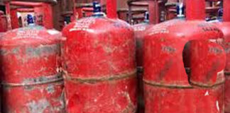 गैस सिलेंडर कीमत बढ़ोतरी के विरोध में कांग्रेस का 12-13 मार्च को प्रदेशभर में प्रदर्शन The miscreants came on a bike and entered the house and stole the gas cylinder in broad daylight