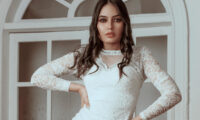 Model actor Sneha Siddh's music video Navi Naar will be released on April 15