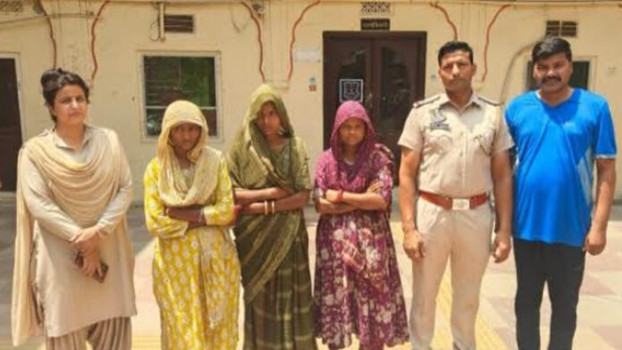 Three women of a Gujarati gang involved in theft arrested