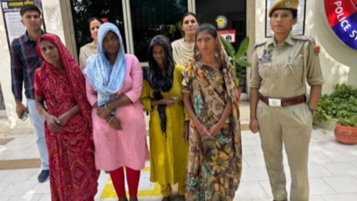 Four women of international Gujarati gang arrested