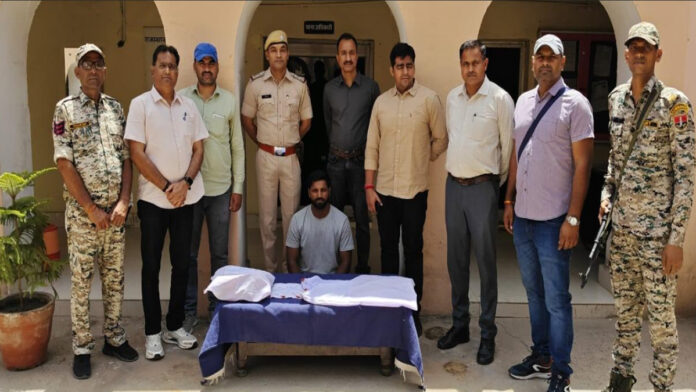 Gangster Rajveer alias Lara, carrying a bounty of Rs one lakh, arrested from Haryana