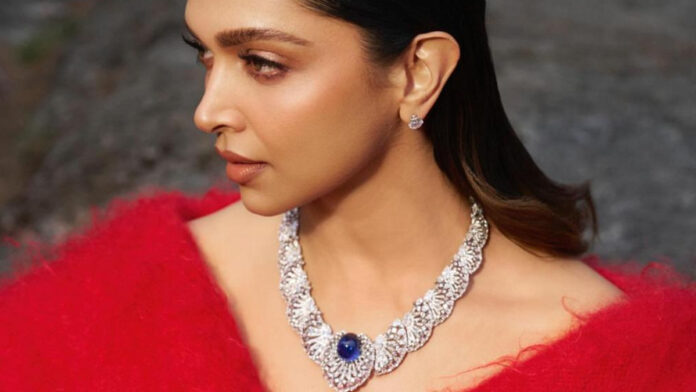Everyone was stunned to see Deepika Padukone's red look