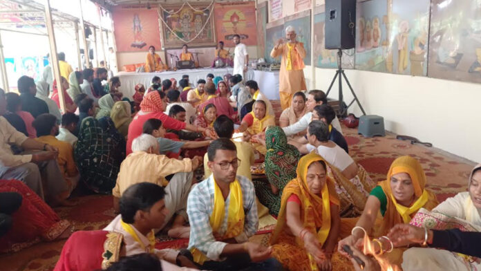 Blessing ceremony organized with Gayatri Maha Yagya at Govind Dev Ji Temple